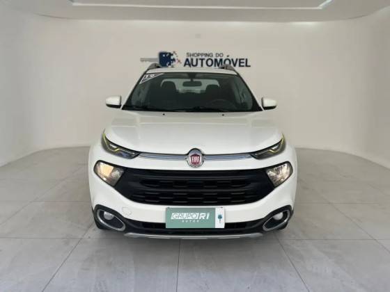 FIAT TORO 2.0 16V TURBO DIESEL FREEDOM 4WD AT9 FIAT TORO 2.0 16V TURBO DIESEL FREEDOM 4WD AT9